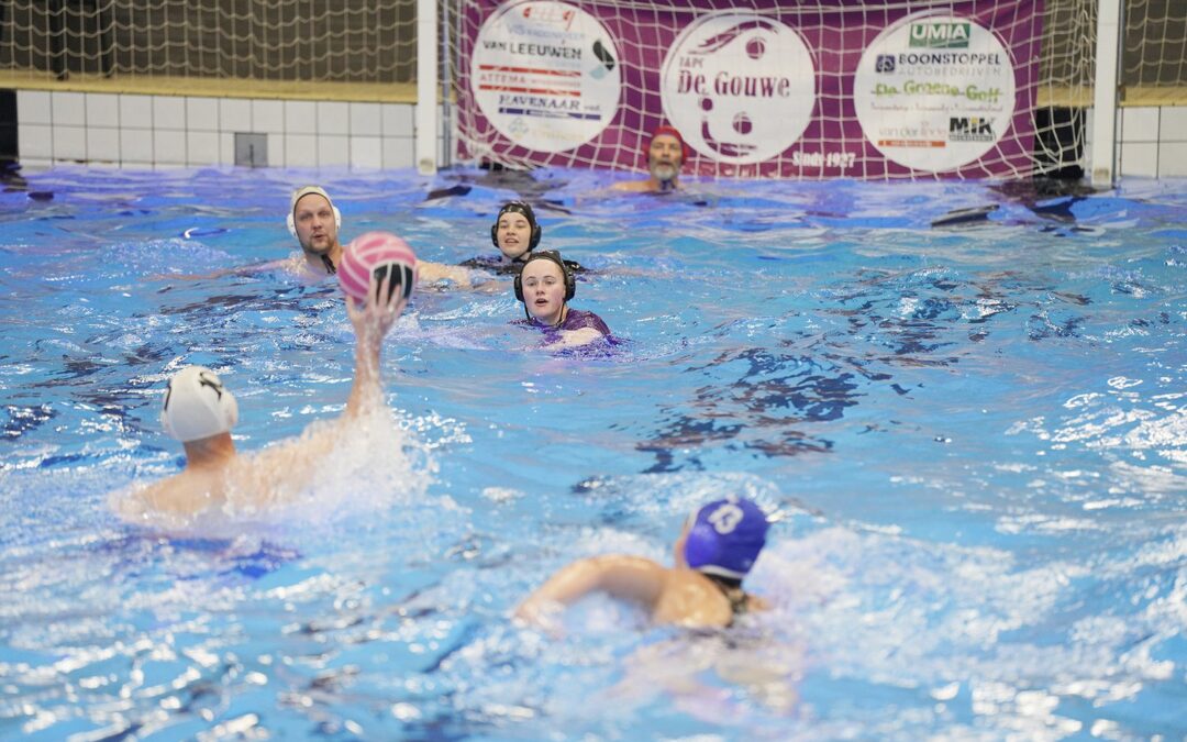 Bedrijfswaterpolotoernooi – eerste avond groot succes!